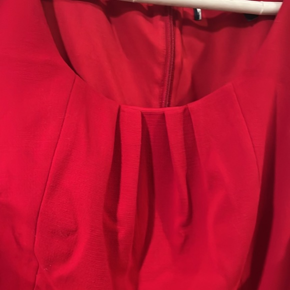 ELOQUII red sheeth in poly / rayon great condition , fully lined - Picture 2 of 7